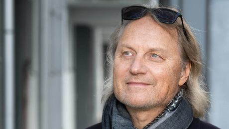 Mot ett universum som sprakar